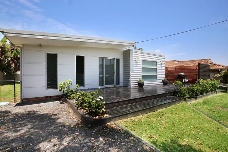 6 Eastwood Avenue, Culburra Beach NSW 2540