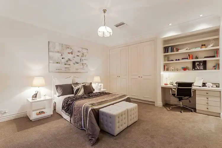 Seventh view of Homely house listing, 2 Dena Court, Templestowe VIC 3106