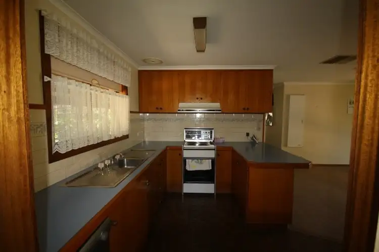 Fourth view of Homely house listing, 5 Lindsay Street, Rochester VIC 3561