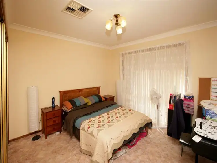 Fourth view of Homely unit listing, 1/1 Overdale Drive, Bourkelands NSW 2650
