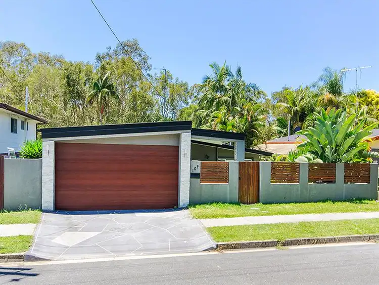 109 Kindra Avenue, Southport QLD 4215
