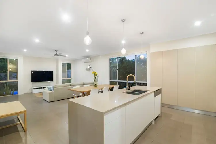 Sixth view of Homely other listing, 2/129 Tahiti Avenue, Palm Beach QLD 4221