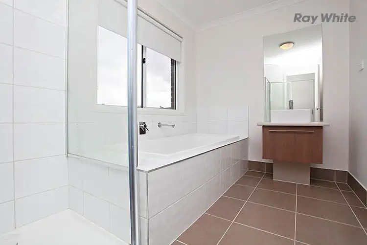 Seventh view of Homely house listing, 75 Toritta Way, Truganina VIC 3029