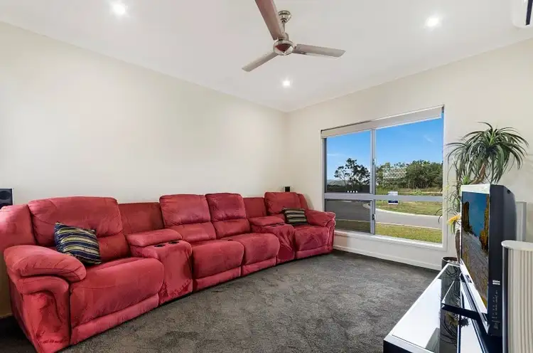 Sixth view of Homely house listing, 2 Lanford Street, Bushland Beach QLD 4818