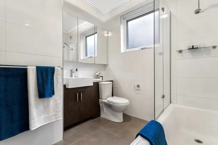 Sixth view of Homely apartment listing, 3/686 Inkerman Road, Caulfield North VIC 3161