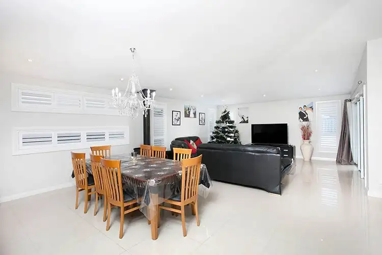 Second view of Homely house listing, 3 Elizabeth Circuit, Flinders NSW 2529