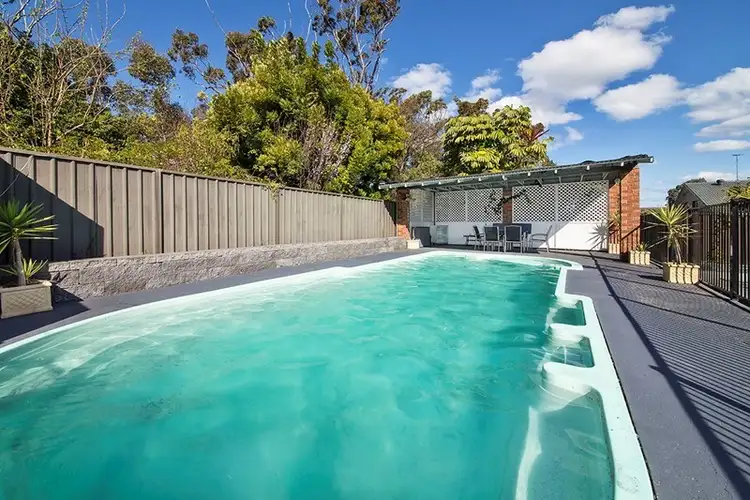 32 Elliott Road, Menai NSW 2234