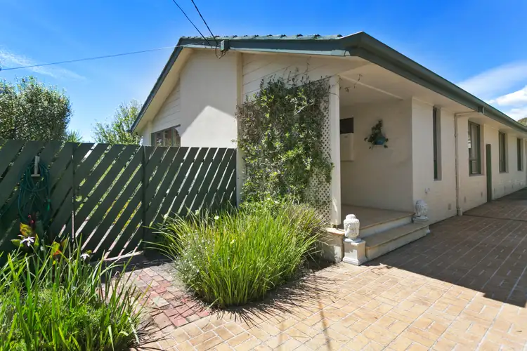 63 Brooklyn Avenue, Frankston VIC 3199