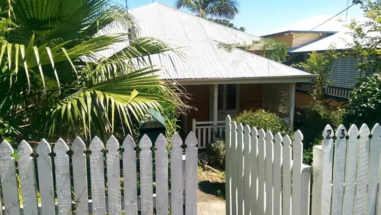 23 Edith Terrace, Red Hill QLD 4059