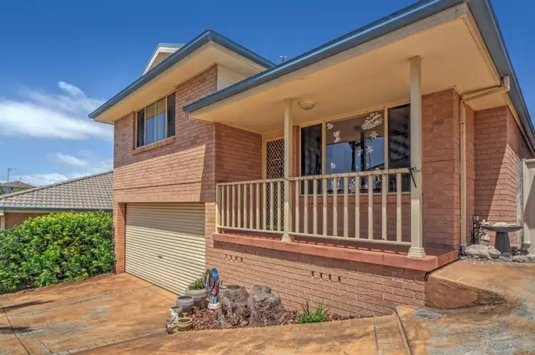 Main view of Homely villa listing, 2/4 Narran Way, Flinders NSW 2529