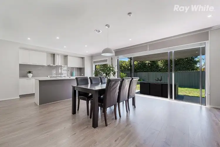 Fifth view of Homely house listing, 28 Paisley Crescent, Mernda VIC 3754