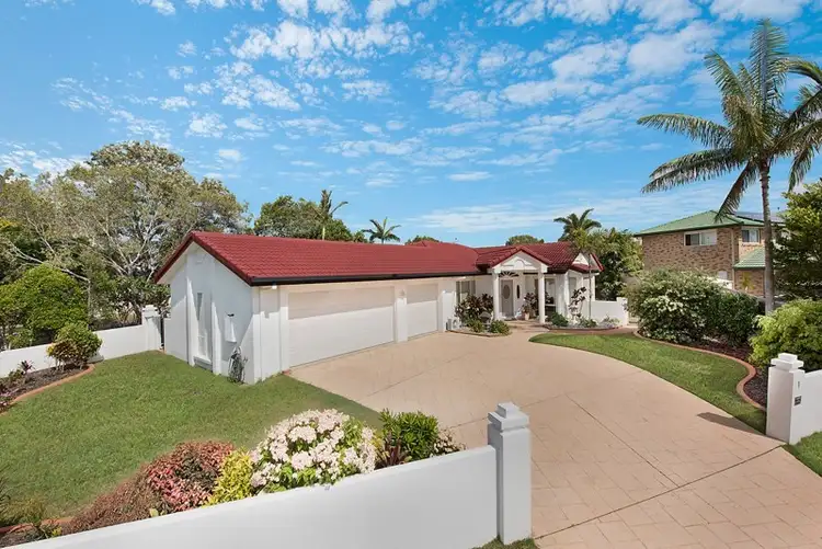 1 Grace Court, Pelican Waters QLD 4551