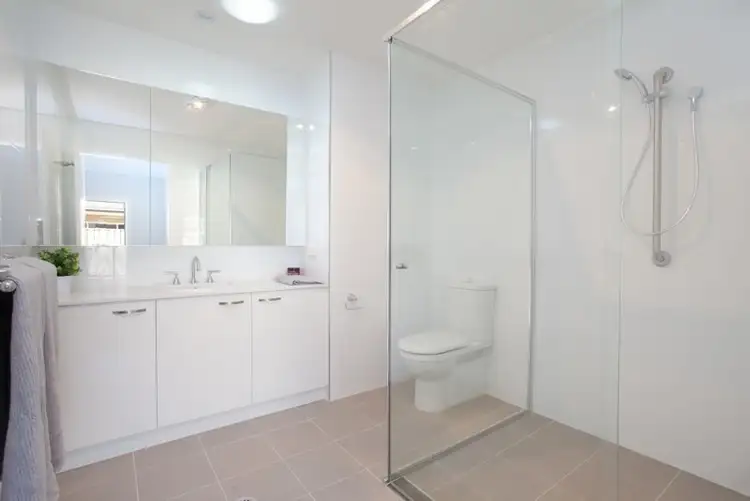 Seventh view of Homely house listing, 2 Lorikeet Circuit, Fullerton Cove NSW 2318