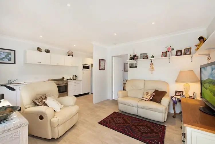 Fourth view of Homely unit listing, 2/2 Glen Parade, Ashgrove QLD 4060