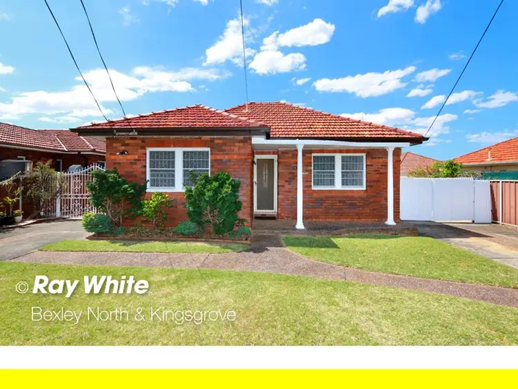 11 Moondani Road, Beverly Hills NSW 2209