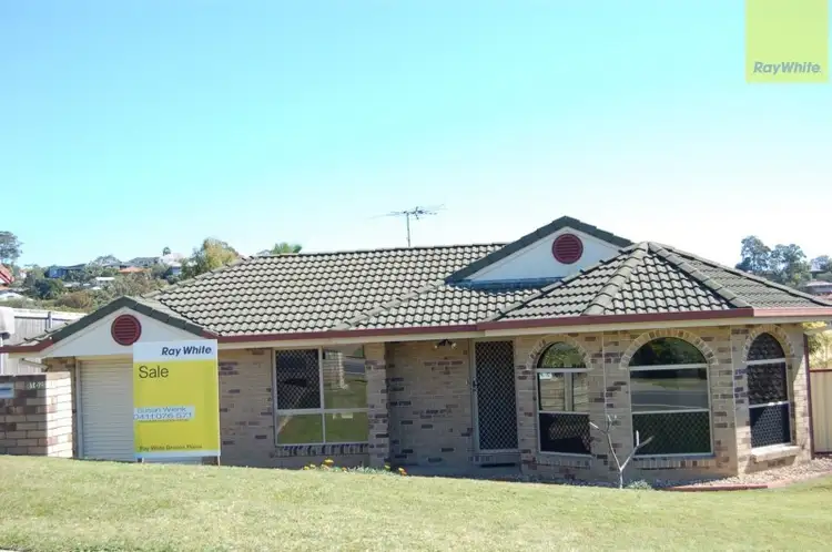 102 Castile Crescent, Edens Landing QLD 4207