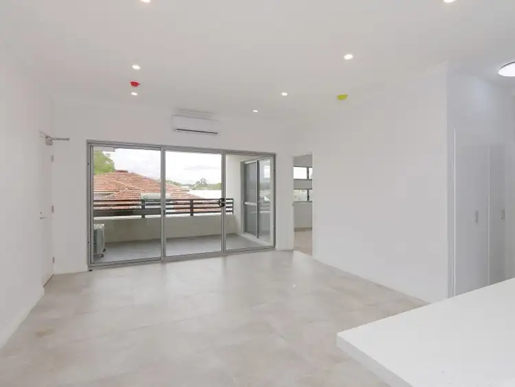 Seventh view of Homely apartment listing, 4/228 Surrey Road, Kewdale WA 6105