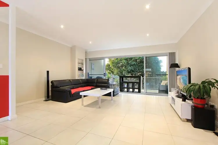 Second view of Homely townhouse listing, 6/5-7 Kirton Road, Bellambi NSW 2518
