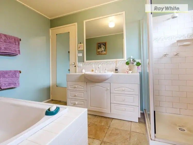 Sixth view of Homely house listing, 10 Glendale Grove, Mccrae VIC 3938