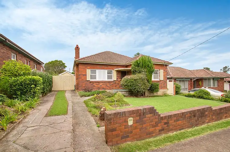 118 Darvall Road, Denistone West NSW 2114