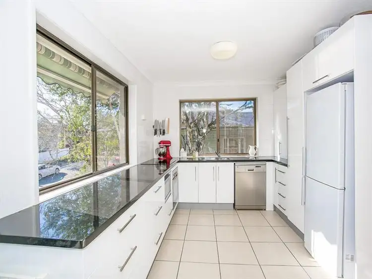 Second view of Homely townhouse listing, 1/8 Longlands Street, East Brisbane QLD 4169