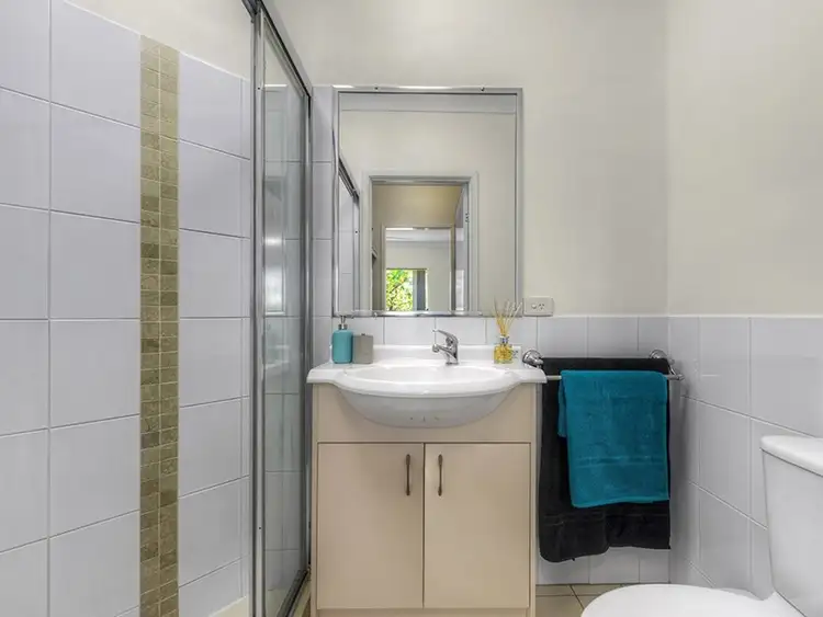 Seventh view of Homely apartment listing, 4/28 Balowrie Street, Hamilton QLD 4007