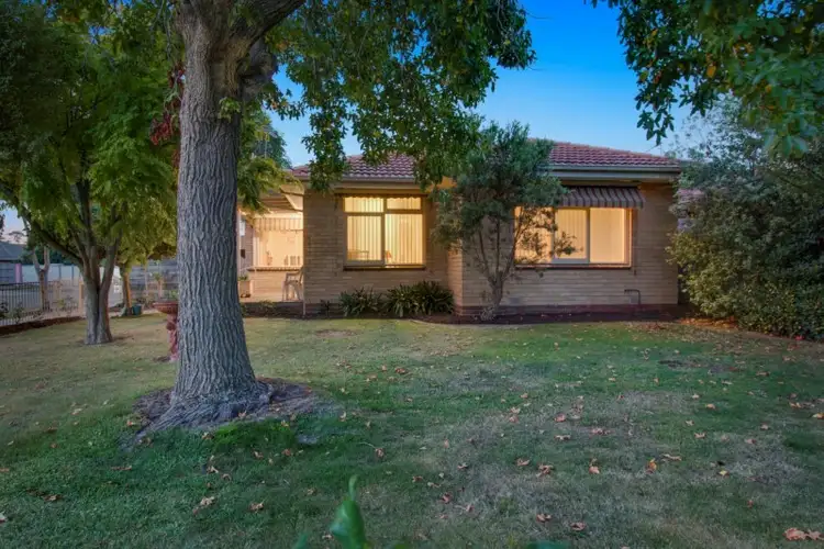 11 Corlett Street, Frankston VIC 3199