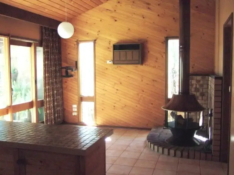 Second view of Homely house listing, 8 Bird Avenue, Myrtleford VIC 3737