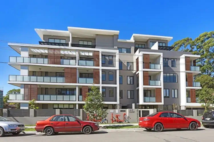17/4-6 Park Avenue, Waitara NSW 2077