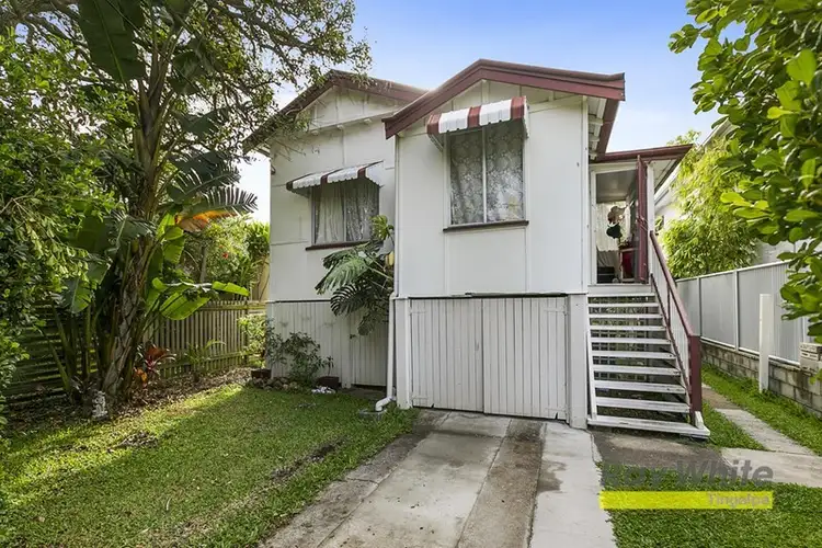 Third view of Homely house listing, 15 Earl Parade, Manly QLD 4179