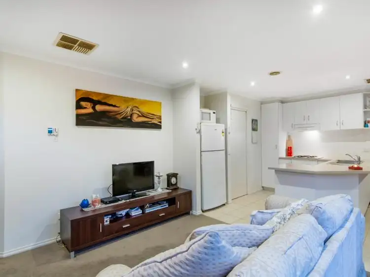 Fourth view of Homely unit listing, 4A Lautrec Street, Frankston VIC 3199