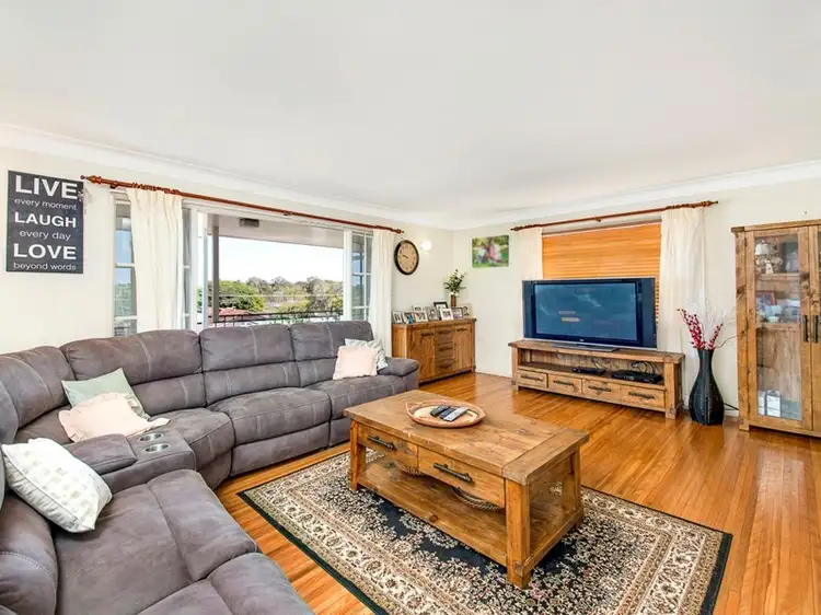 4 Edith Street, Margate QLD 4019