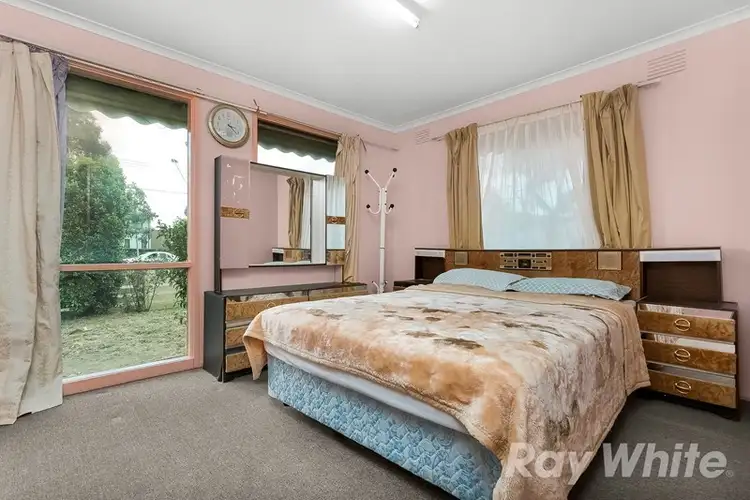 Sixth view of Homely house listing, 2 Gladeswood Drive, Mulgrave VIC 3170