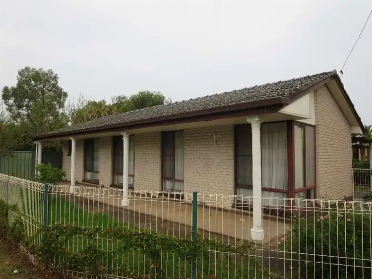 372 Parkland Crescent, Lavington NSW 2641