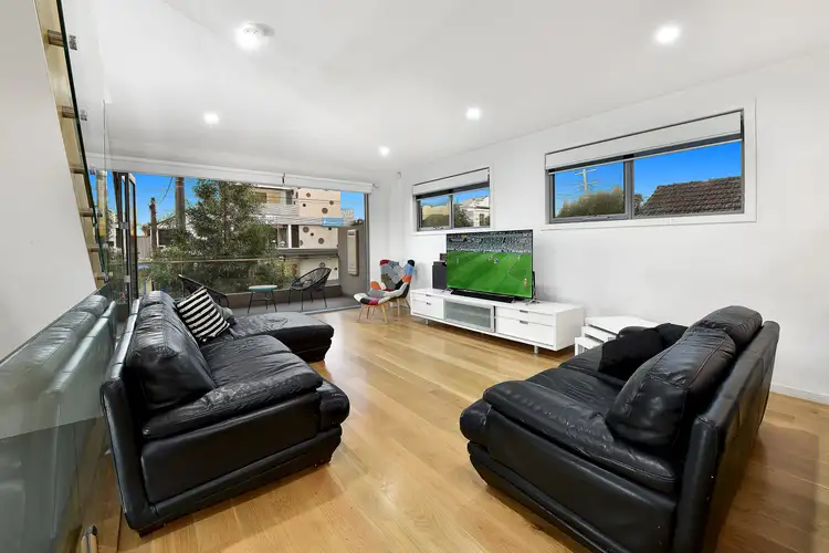 Fifth view of Homely townhouse listing, 2/182 Pascoe Vale Road, Moonee Ponds VIC 3039