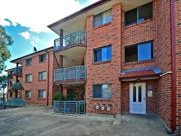 4/365 Hume Highway, Bankstown NSW 2200