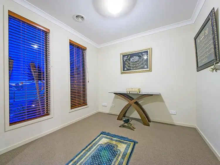 Second view of Homely house listing, 22 Carisbrook Circuit, Truganina VIC 3029