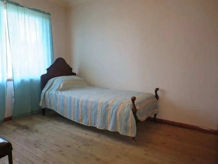 Fifth view of Homely house listing, 431 English Avenue, Lavington NSW 2641