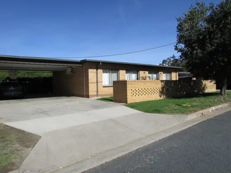 1-4/223 Plummer Street, South Albury NSW 2640