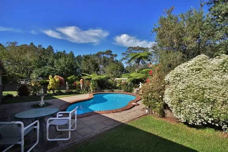 106 Kings Road, Glass House Mountains QLD 4518