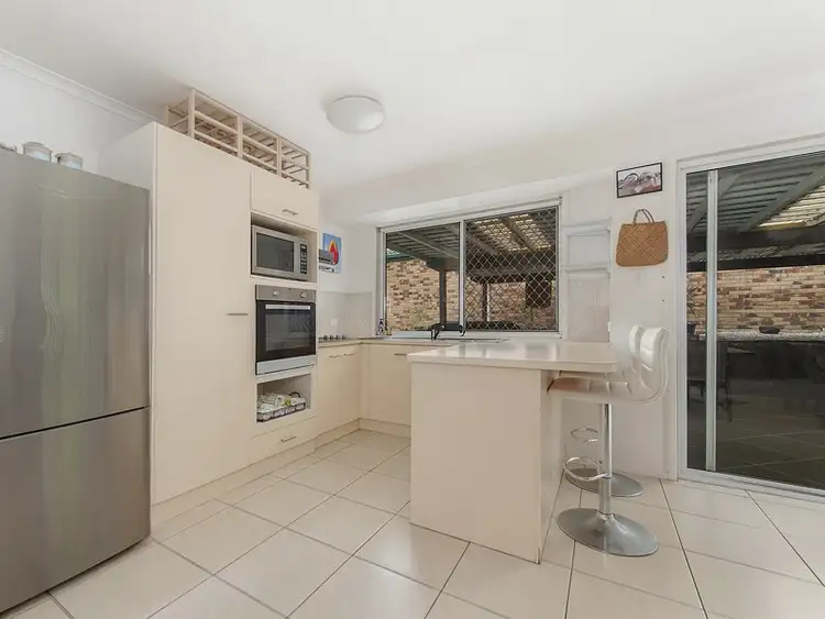 Sixth view of Homely house listing, 4 Cabot Court, Merrimac QLD 4226