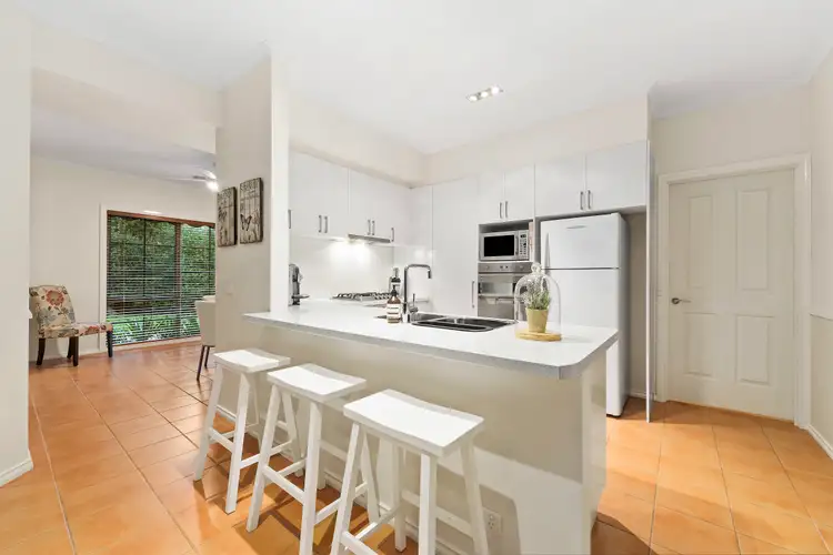 Fourth view of Homely townhouse listing, 7 Reid Walk, Macleod VIC 3085