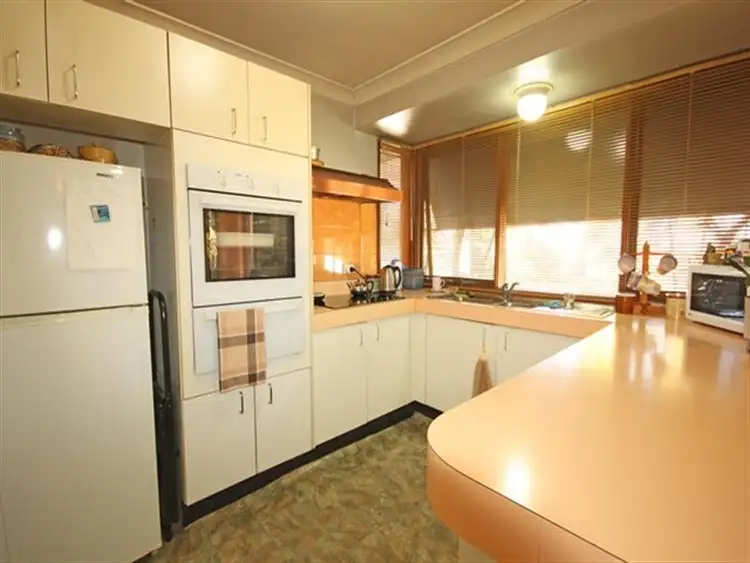 Second view of Homely house listing, 10 Silica Place, Eagle Vale NSW 2558