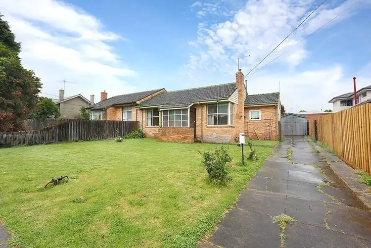 10 Cuthbert Road, Reservoir VIC 3073