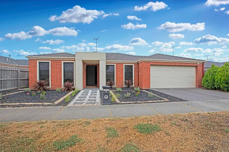 Second view of Homely house listing, 21 Carstairs Close, Grovedale VIC 3216
