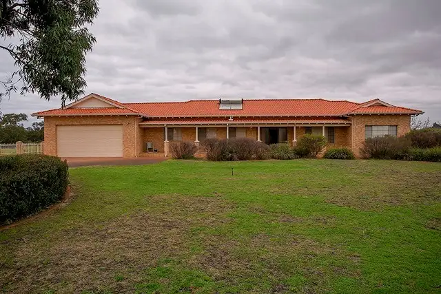 Main view of Homely house listing, 62 Oakover, Middle Swan WA 6056