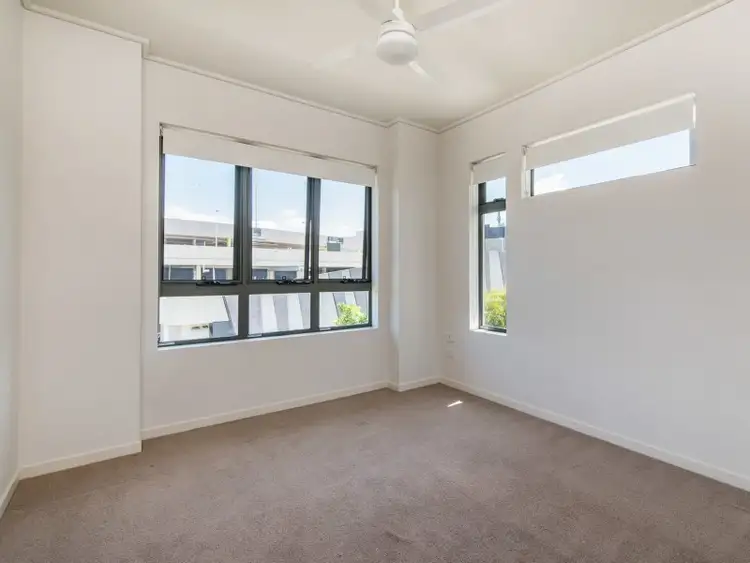 Sixth view of Homely unit listing, 3401/16-28 Surbiton Court, Carindale QLD 4152