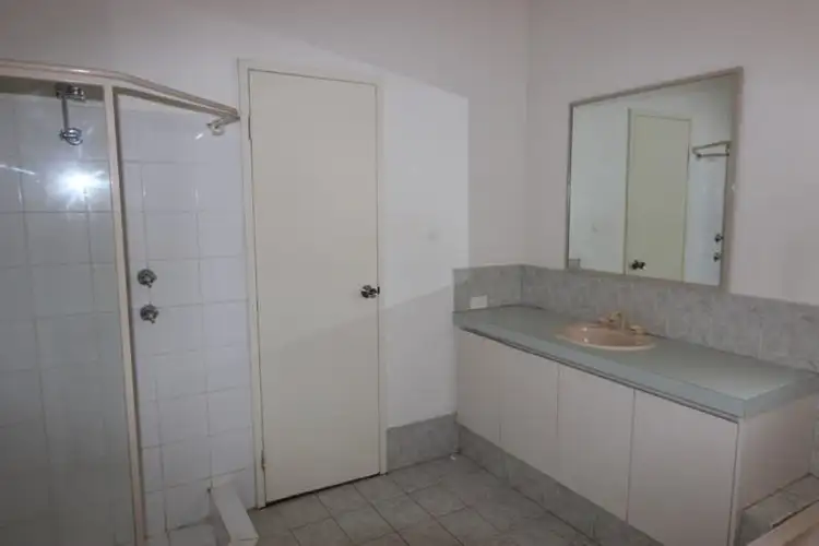 Sixth view of Homely house listing, 8 Britt Place, Baynton WA 6714