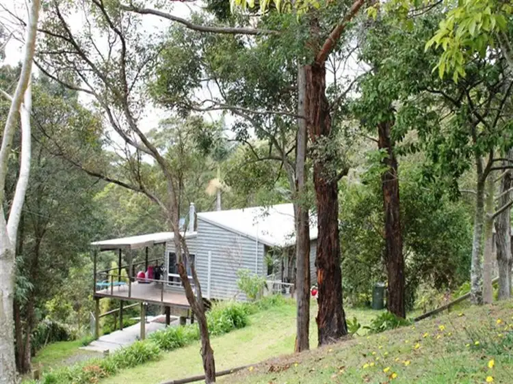 9 Rainer Drive, Tamborine Mountain QLD 4272