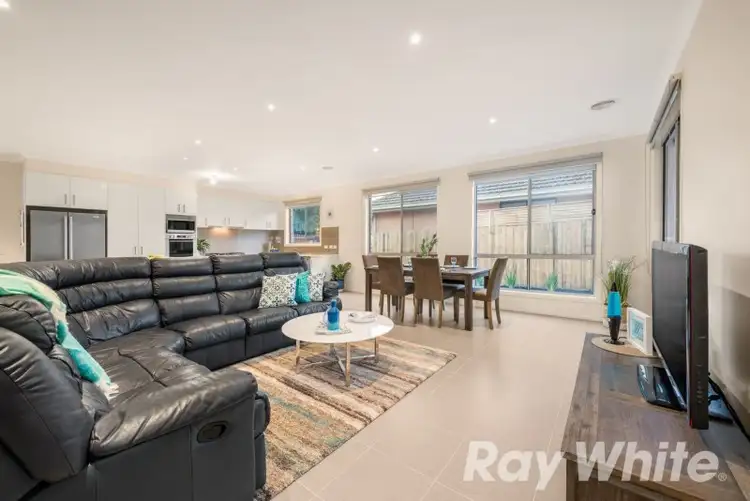 Fourth view of Homely house listing, 5 Esk Court, Forest Hill VIC 3131